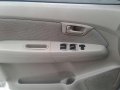 Toyota Hilux G Manual 4x4 3.0 2005 For Sale -6