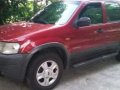 Ford Escape 2004 XLT Automatic Red For Sale -0