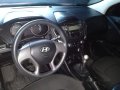 Hyundai Tucson 2015 for sale  fully loaded-3