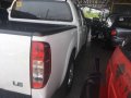 Nissan Navara LE 4x2 2013 White For Sale -6