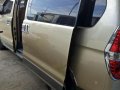 Hyundai Grand Starex GOLD 2010 For Sale -8