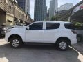 2016 Chevrolet Trailblazer L (4x2) LOW MILEAGE-5
