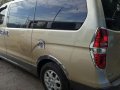 Hyundai Grand Starex GOLD 2010 For Sale -9