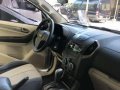 2016 Chevrolet Trailblazer L (4x2) LOW MILEAGE-2