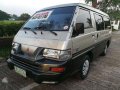 Mitsubishi L300 Exceed Van Diesel 2001-0