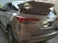 Toyota Fortuner V AT 2016 model for sale -4