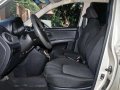 Hyundai i10 2012 MT Beige Hatchback For Sale -8