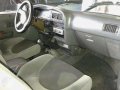 Toyota Hilux 97-manual 4x2​ For sale -7