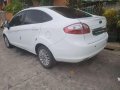 Ford Fiesta 2011 MT White Very Fresh For Sale -2