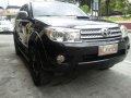 Well-maintained Toyota Fortuner V 2011 for sale-0