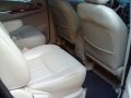 Well'-kept Toyota Innova 2008 for sale -6