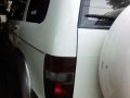 Isuzu Trooper 4x4 2000 for sale -2