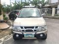 2013 Isuzu Sportivo x manual 618k neg-9