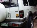 Isuzu Trooper 4x4 2000 for sale -3