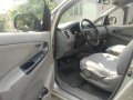 Toyota Innova E manual diesel 2010 model for sale-10