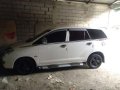 Toyota Innova J 2006 Diesel White For Sale -0