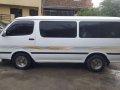 2000 Toyota Hiace Diesel White For Sale -4