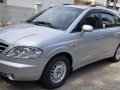 Ssangyong Stavic 2007 Local Diesel alt innova adventure crosswind revo-2