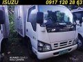 Isuzu Elf nkr 10ft close van LOCAL 2008-6