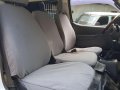 2000 Toyota Hiace Diesel White For Sale -10