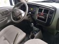 2014 Hyundai H100 shuttle type not l300 kia-7