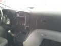 HYUNDAI Grand Starex Manual 2010 for sale-8