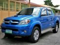 Toyota Hilux 4x4 A/T Diesel Azure Blue For Sale -0