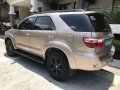 2010 TOYOTA Fortuner 4x2 diesel for sale-4