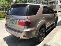 2010 TOYOTA Fortuner 4x2 diesel for sale-6