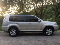 2010 Nissan X-trail Silver  Top of the Line For Sale -4