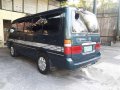 Well-maintained Toyota Hiace Grandia 2000 for sale-1