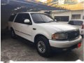 Ford Expedition XLT V8 Gas White For Sale -0