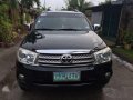 Well-maintained Toyota Fortuner G 2.5D 2010 for sale-1