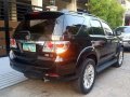 2012 TOYOTA Fortuner v 30 4x4 top of the line-3
