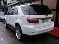2010 Toyota Fortuner G matic gas FOR SALE-0