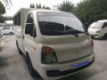 Hyundai H100 2017 MT Dual AC White For Sale -0