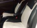 Toyota Vios 1.3J MT 2012 White Sedan For Sale -5