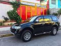 Mitsubishi Montero 2009 Gls vs Fortuner Innova Strada Hilux-1