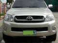 Toyota Hilux 2009 4x2 manual  For sale-0