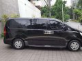 2010 Hyundai Grand Starex VGT AT Black For Sale -5