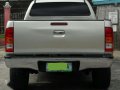 Toyota Hilux 2009 4x2 manual  For sale-1