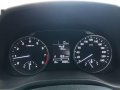 2017 Hyundai Elantra 1.6 Manual vs civic mazda 3 altis vios sedan-9