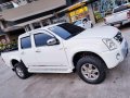 Fresh Isuzu D-Max LS 4X2 AT 2011 White For Sale -5