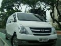 Hyundai Grand Starex 2016 AT White For Sale -10