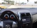 Toyota Corolla Altis 1.6V 2014 AT Black For Sale -0