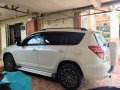 2011 Toyota Rav4 4x2 AT White SUV For Sale -3