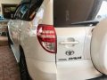 2011 Toyota Rav4 4x2 AT White SUV For Sale -4