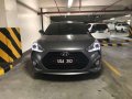 Well-maintained Hyundai Veloster 2013 for sale-5