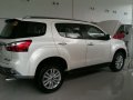 Brand new Isuzu MU-X 2018 for sale-3