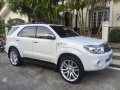 Toyota Fortuner 2005 2.7 G AT White For Sale-0